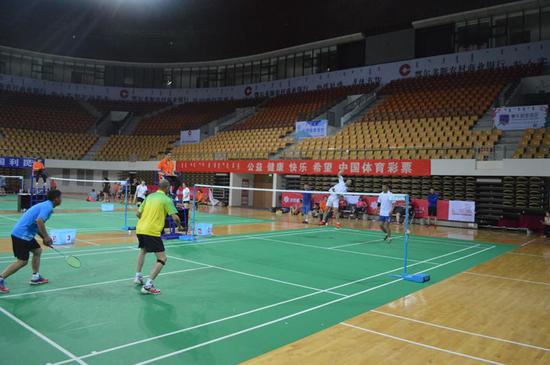 他表现出了 他表现出了