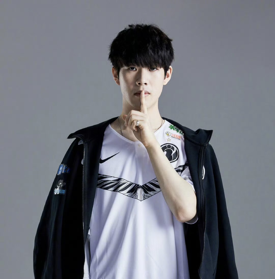 一路过关斩 一路过关斩